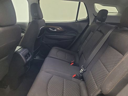 Used 2018 GMC Terrain SLE FWD image 18