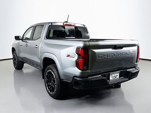 Used 2026 Chevrolet Colorado Z71 w/ Technology Package AWD/4WD image 6
