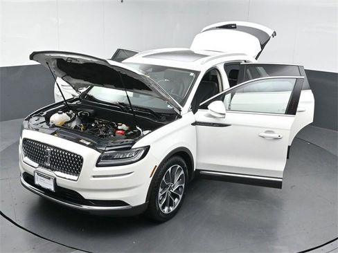 Certified 2023 Lincoln Nautilus Reserve w/ Luxury Package image 55