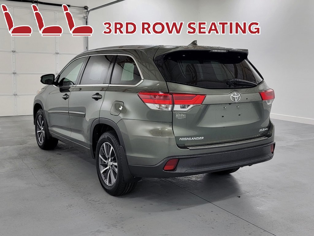 Used 2018 Toyota Highlander XLE AWD/4WD image 6