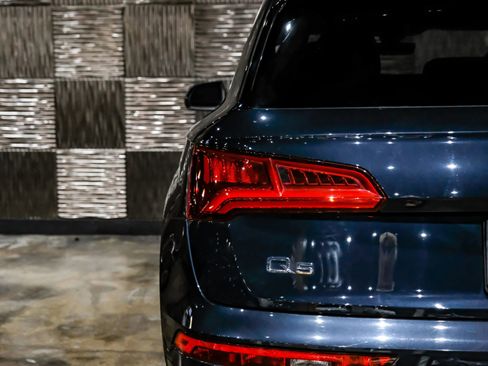 Used 2018 Audi Q5 2.0T Premium Plus w/ Premium Plus Package image 51