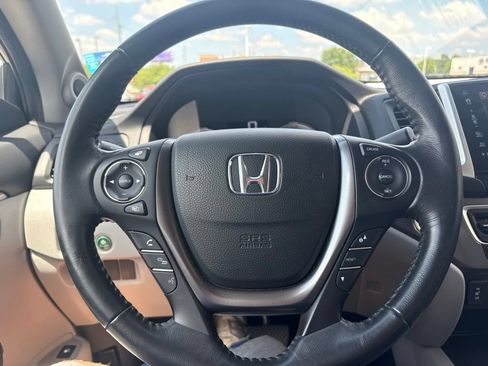 Used 2017 Honda Ridgeline RTL-T image 15
