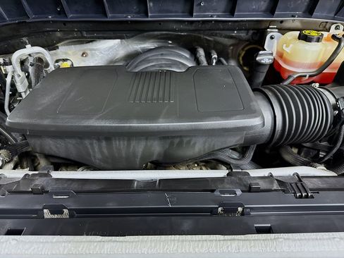 Used 2019 Chevrolet Silverado 1500 Custom Trail Boss image 30