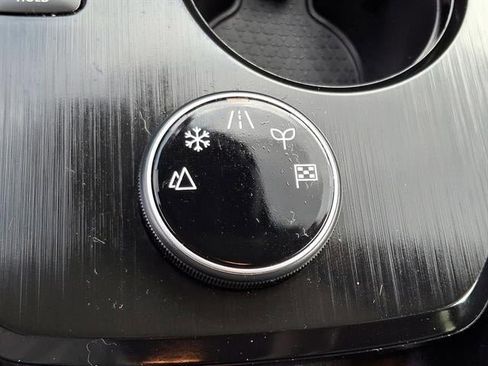 Certified 2023 Nissan Rogue SV image 26