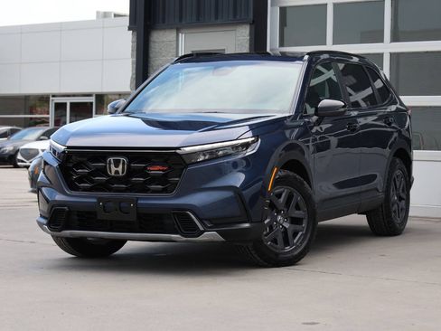 Used 2026 Honda CR-V TrailSport image 3