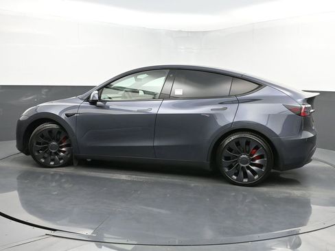 Used 2022 Tesla Model Y Performance AWD/4WD image 38