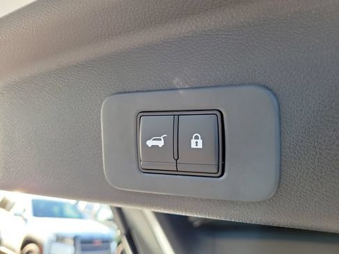 New 2026 Nissan Murano SV AWD/4WD image 9