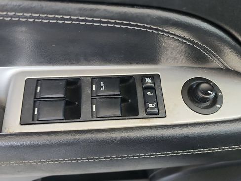 Used 2016 Jeep Compass High Altitude AWD/4WD image 21