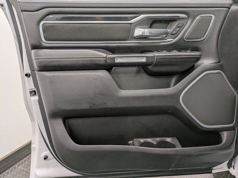 Used 2022 RAM 1500 Laramie image 8