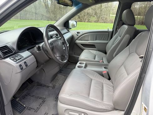 Used 2010 Honda Odyssey EX-L image 9