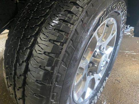 Used 2024 RAM 2500 Laramie AWD/4WD image 30