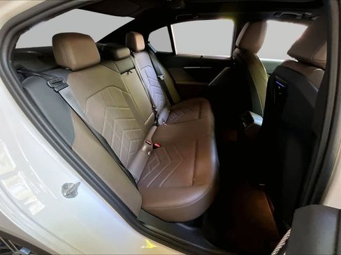Used 2024 BMW 530i w/ Executive Package RWD image 20