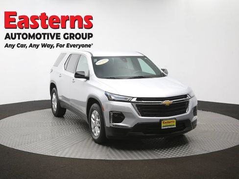 Used 2022 Chevrolet Traverse LS AWD/4WD image 49