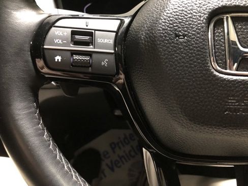 Used 2025 Honda Civic Sport image 22