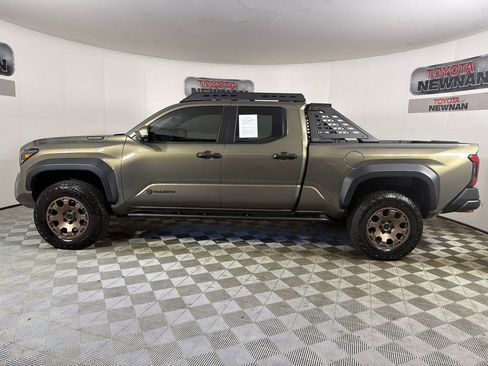 Used 2026 Toyota Tacoma 4x4 Double Cab Hybrid image 6