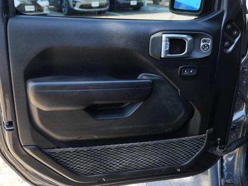 Used 2021 Jeep Wrangler Unlimited Sport AWD/4WD image 11