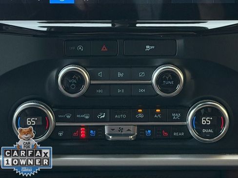 Used 2024 Ford Expedition Max Limited image 18