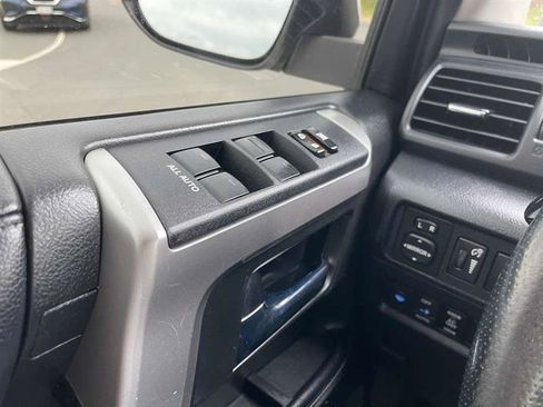 Used 2018 Toyota 4Runner Limited AWD/4WD image 80
