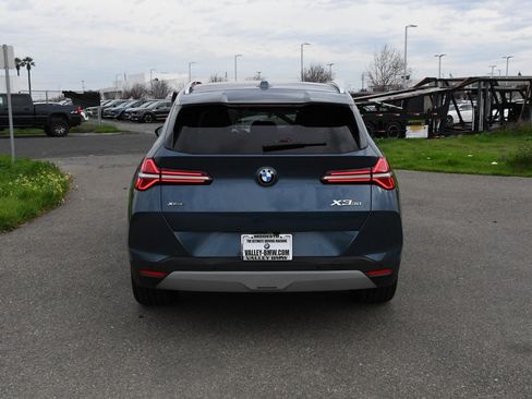 Certified 2025 BMW X3 xDrive30i w/ Convenience Package image 5