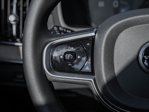 New 2026 Volvo XC90 B6 Plus w/ Protection Package image 29