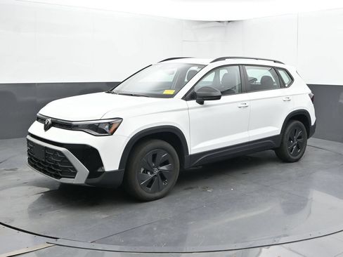 Used 2026 Volkswagen Taos S FWD image 8