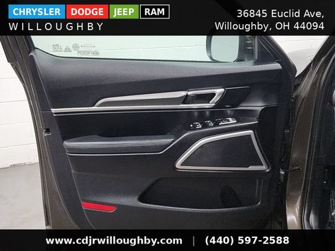 Used 2020 Kia Telluride S AWD/4WD image 11