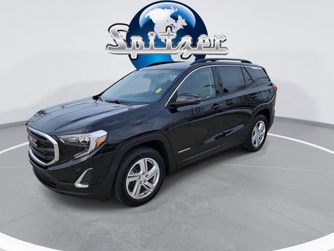 Certified 2019 GMC Terrain SLE w/ Driver Convenience Package image 4