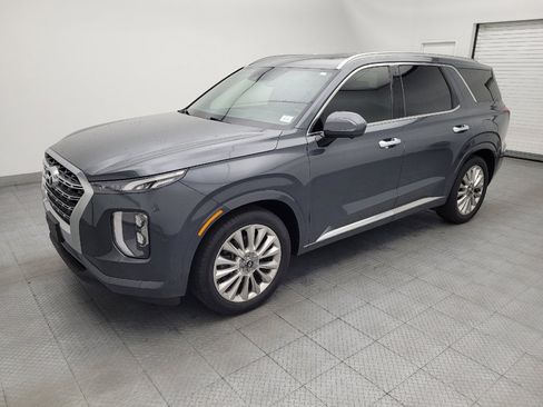 Used 2020 Hyundai Palisade Limited FWD image 2