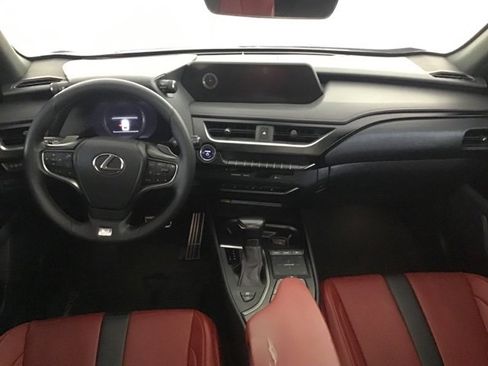 Used 2022 Lexus UX 250h F Sport image 12