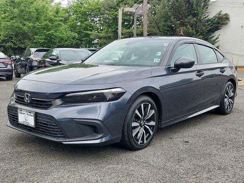 Certified 2023 Honda Civic EX image 3