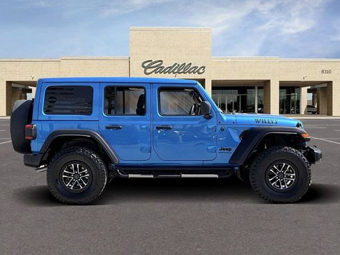 Used 2024 Jeep Wrangler Unlimited Sport AWD/4WD image 4