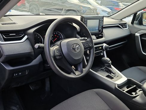 Used 2019 Toyota RAV4 LE image 26