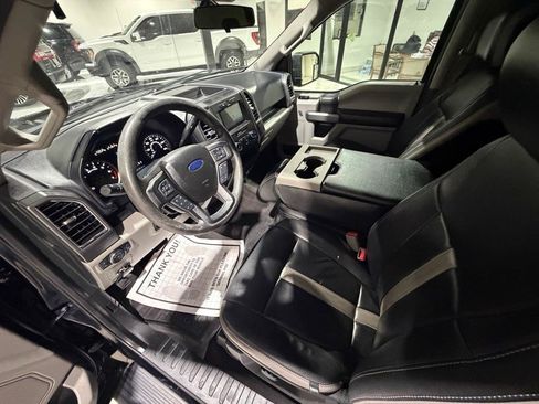 Used 2016 Ford F150 XLT RWD image 17