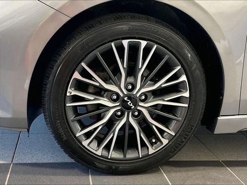 Used 2023 Kia Forte GT-Line FWD image 7