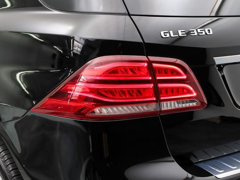 Used 2018 Mercedes-Benz GLE 350 image 10