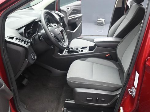 Used 2019 Ford Escape SE FWD image 12