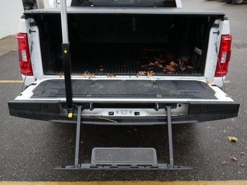 Used 2022 Ford F150 XLT w/ Equipment Group 302A High image 30