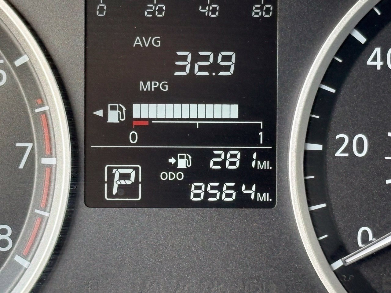 Certified 2025 Nissan Kicks Play S FWD image 28