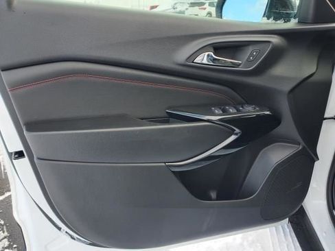 New 2026 Chevrolet Trax RS w/ Sunroof Package image 12
