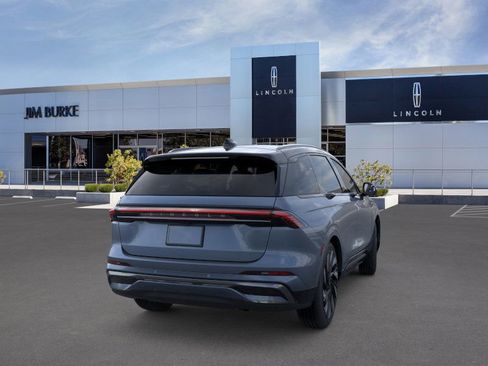 New 2026 Lincoln Nautilus Reserve w/ Jet Appearance Package image 7