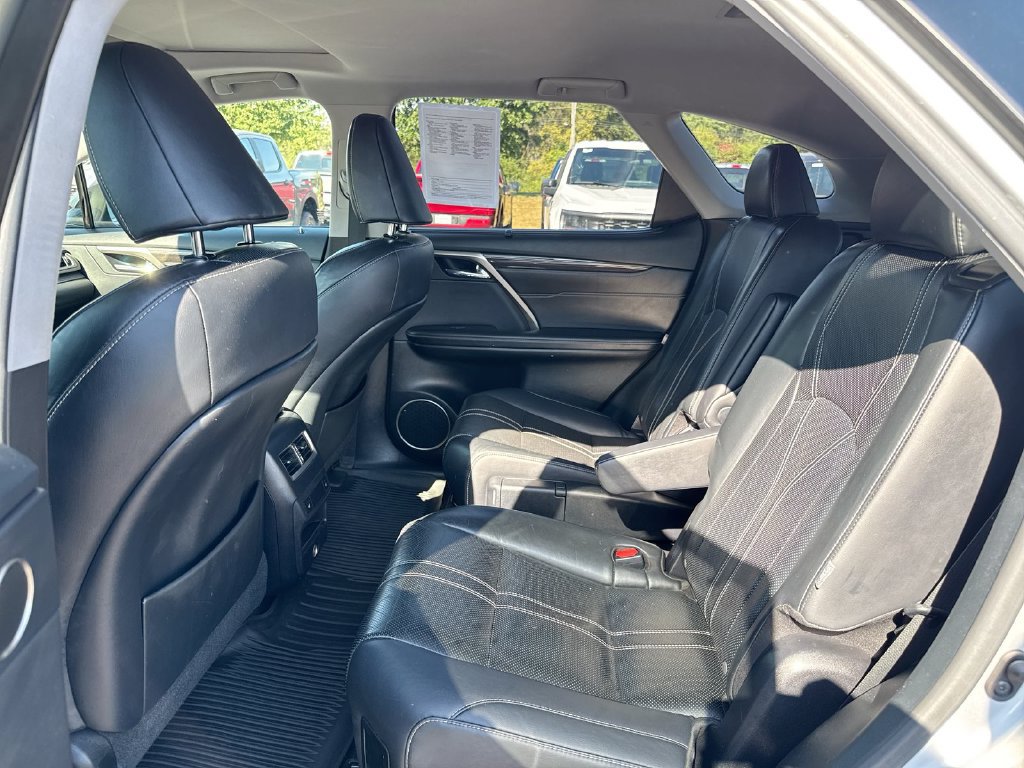 Used 2018 Lexus RX 450hL Luxury w/ Accessory Package AWD/4WD image 24