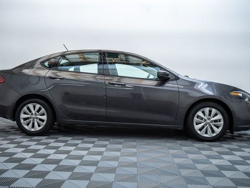 Used 2014 Dodge Dart SXT FWD image 4