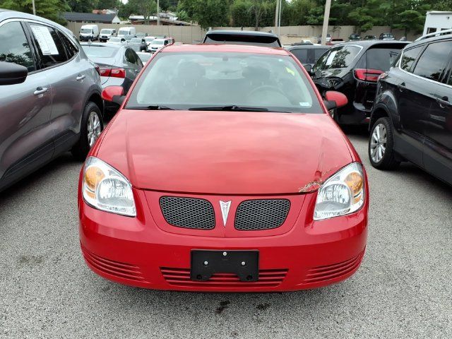 Used 2009 Pontiac G5 w/ My Link Package FWD image 3