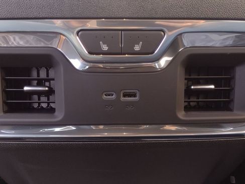 New 2026 GMC Sierra 1500 Denali image 10