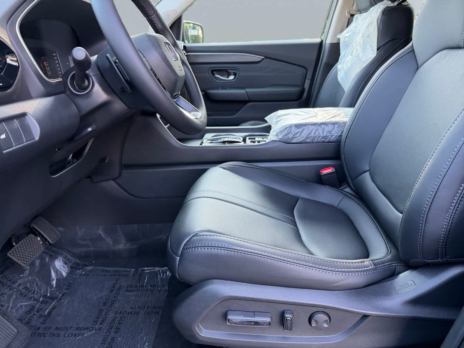 Used 2026 Honda Pilot image 10