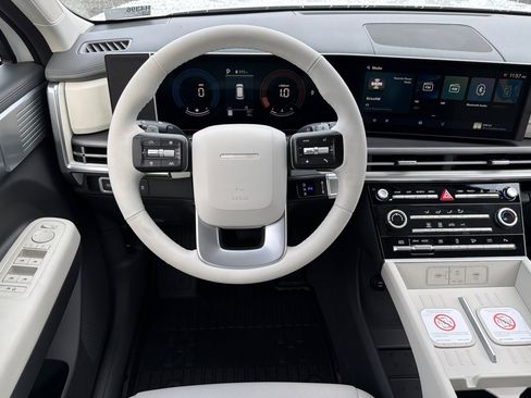 New 2026 Hyundai Santa Fe SE image 17