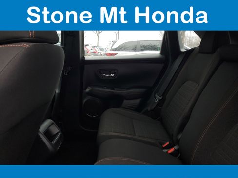 Used 2023 Honda HR-V Sport image 11