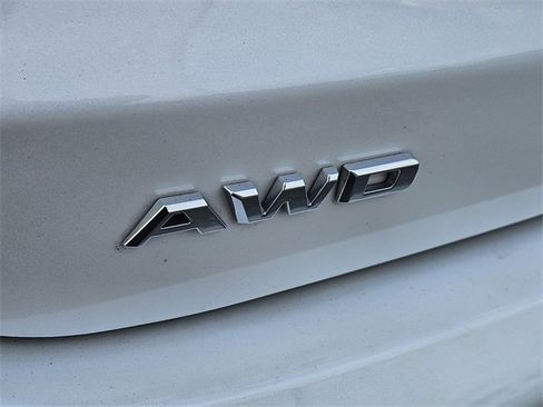 Used 2021 Cadillac XT6 Premium Luxury w/ Platinum Package image 17