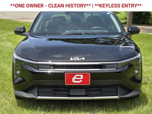 Used 2025 Kia K4 EX FWD image 2