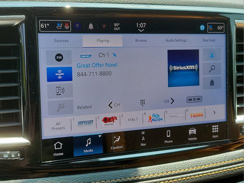 New 2023 Chrysler Pacifica Pinnacle image 13